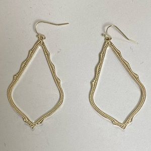 Sophia Drop Earrings